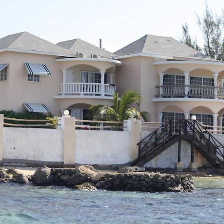 Villa Triplets On The Bay Montego Bay Exterior foto