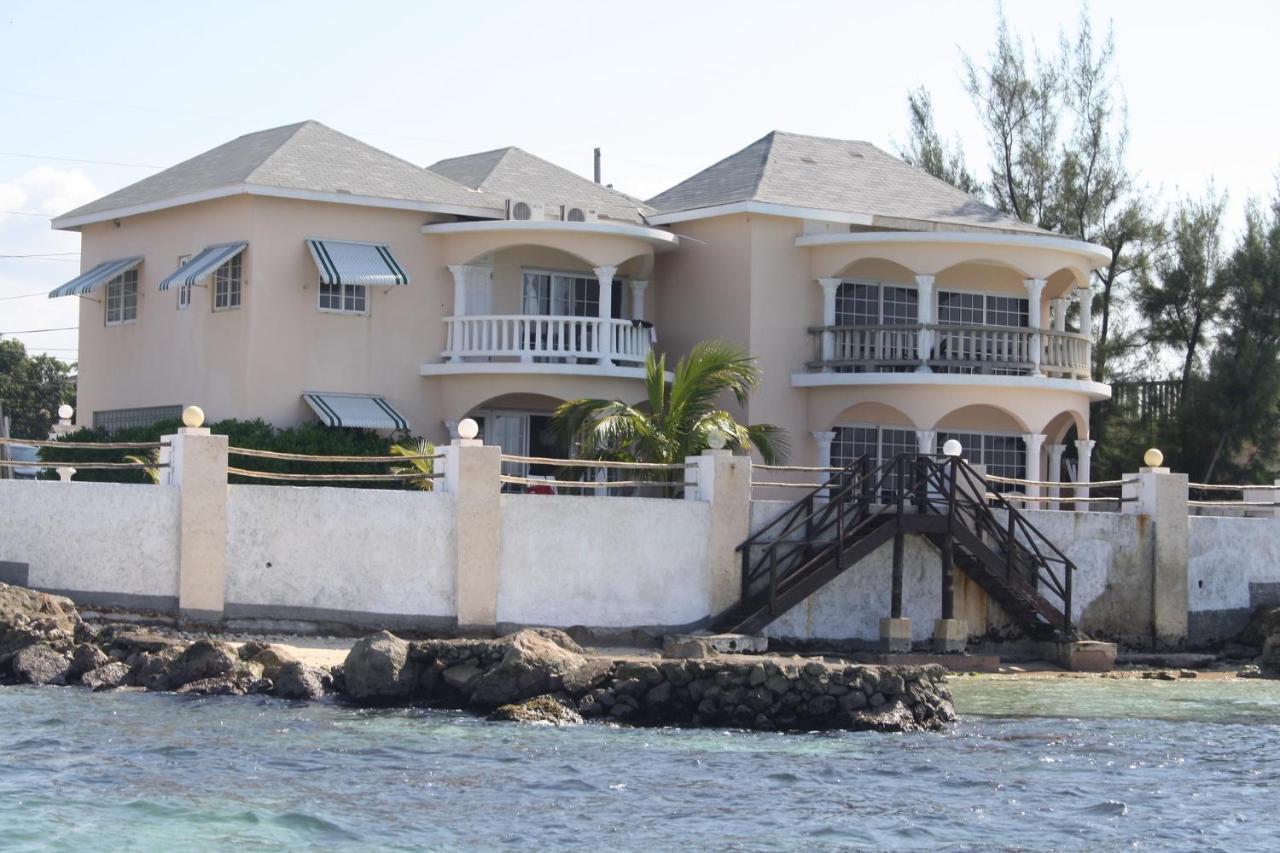 Villa Triplets On The Bay Montego Bay Exterior foto