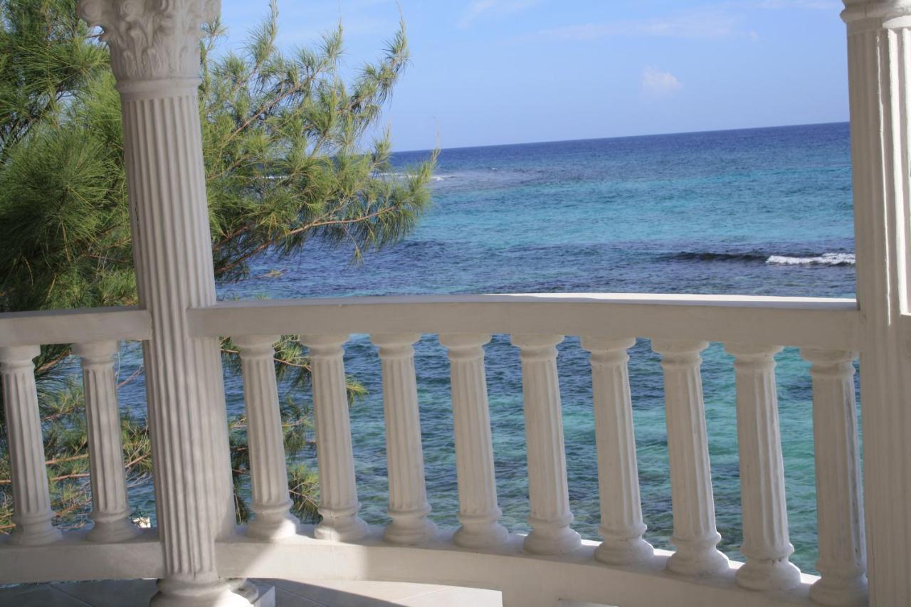 Villa Triplets On The Bay Montego Bay Exterior foto